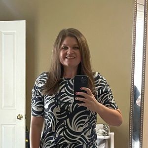 Meet your Posher, Leia